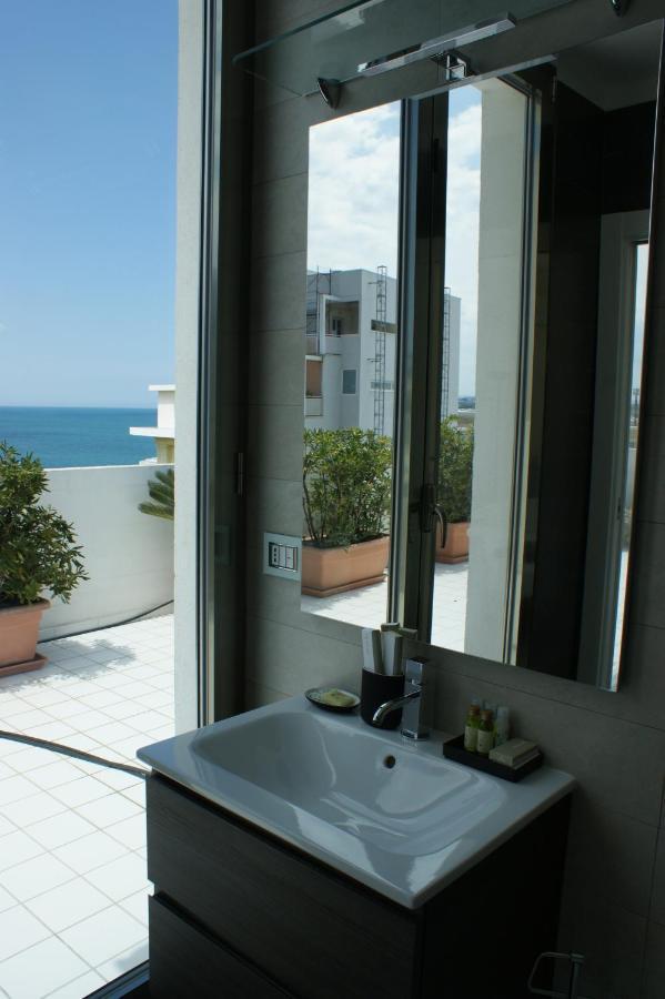 La Mia Terrazza Sul Mare - Mared'Amare Apartment Bari Bagian luar foto
