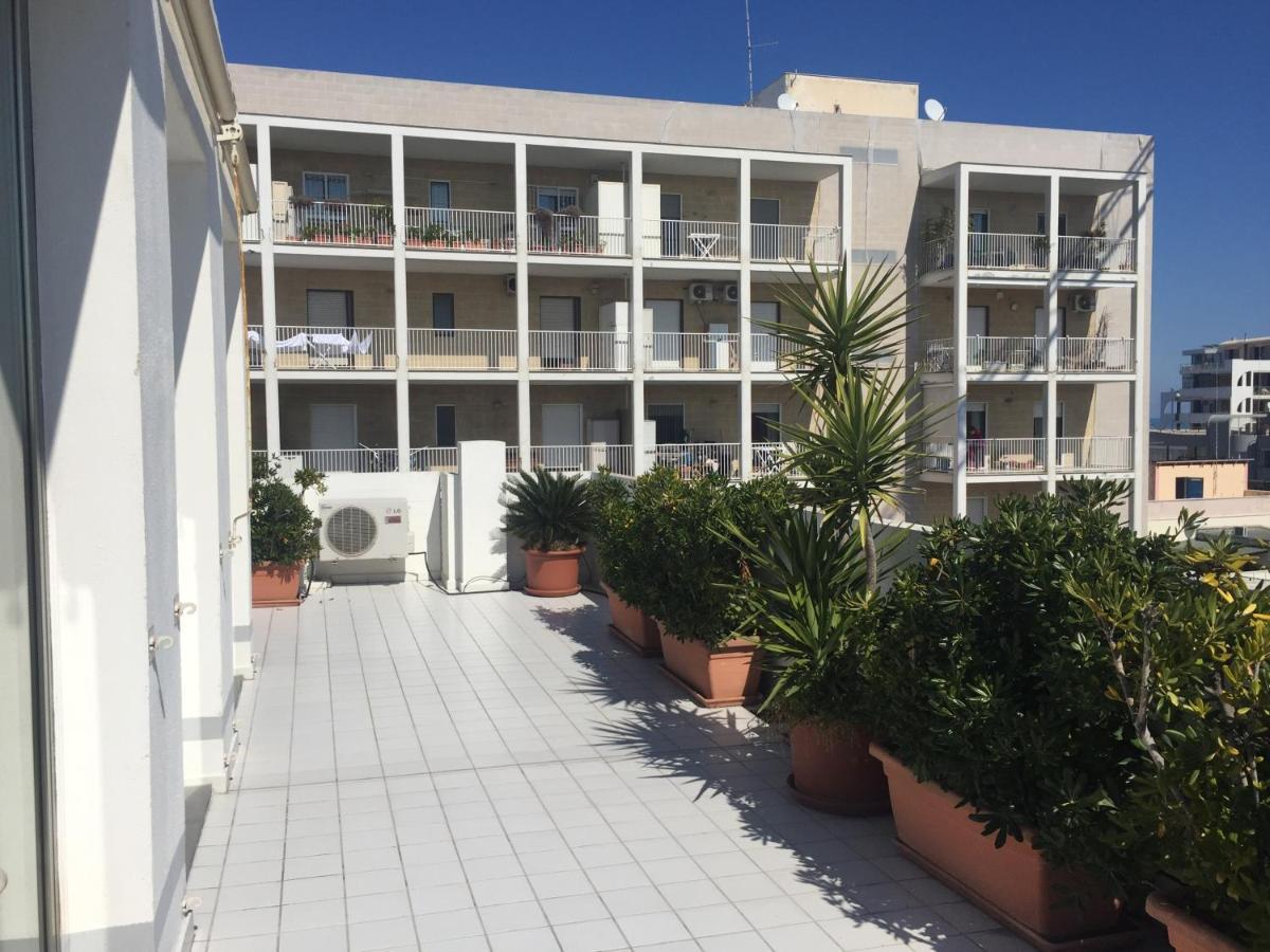 La Mia Terrazza Sul Mare - Mared'Amare Apartment Bari Bagian luar foto