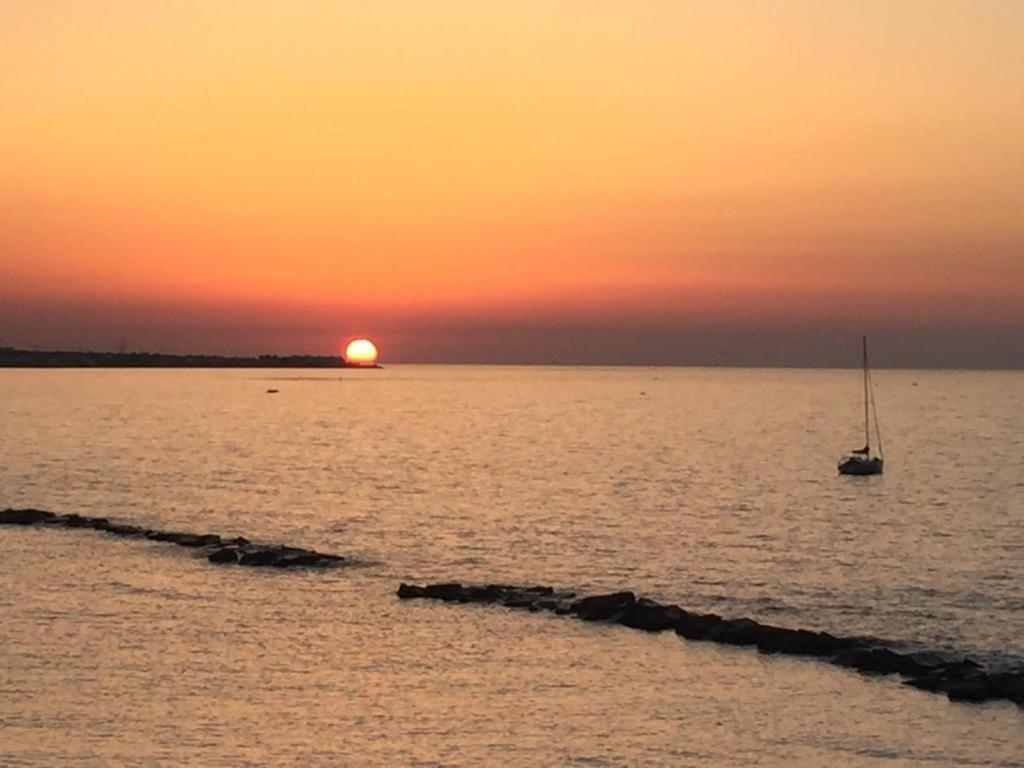 La Mia Terrazza Sul Mare - Mared'Amare Apartment Bari Bagian luar foto