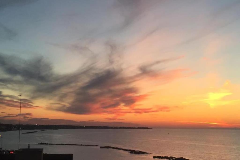 La Mia Terrazza Sul Mare - Mared'Amare Apartment Bari Bagian luar foto