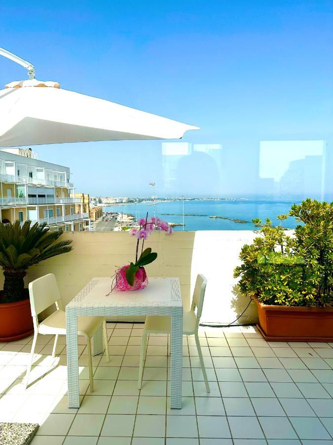 La Mia Terrazza Sul Mare - Mared'Amare Apartment Bari Bagian luar foto