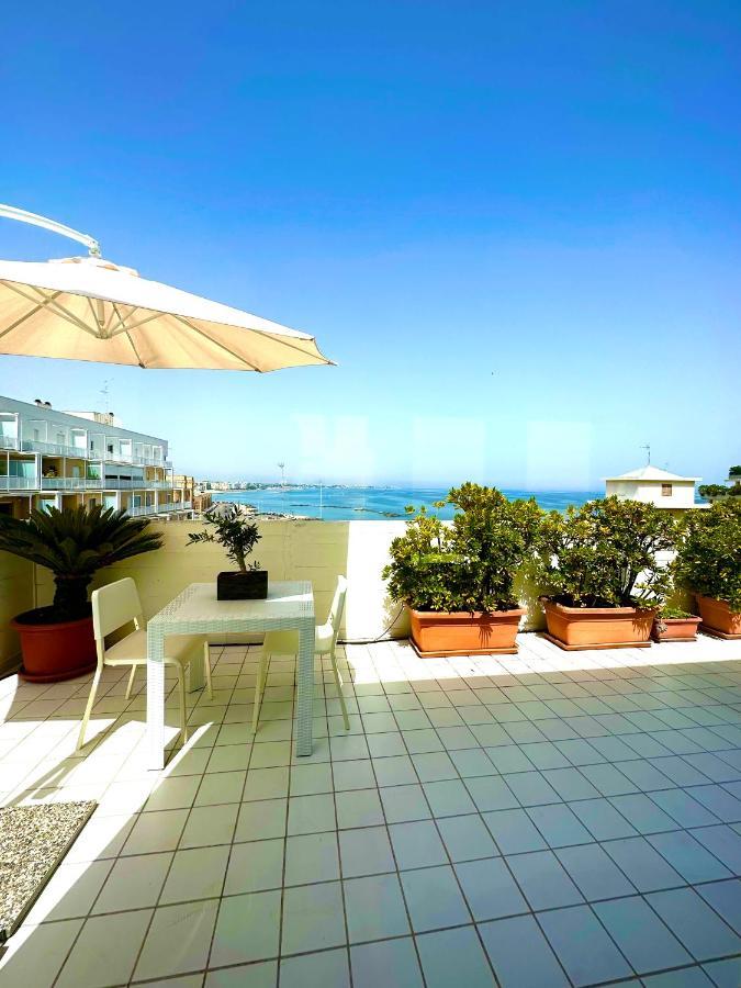 La Mia Terrazza Sul Mare - Mared'Amare Apartment Bari Bagian luar foto