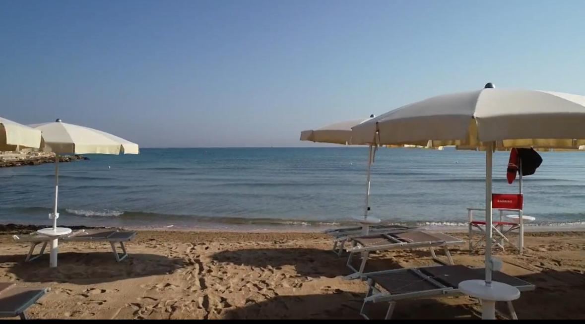 La Mia Terrazza Sul Mare - Mared'Amare Apartment Bari Bagian luar foto