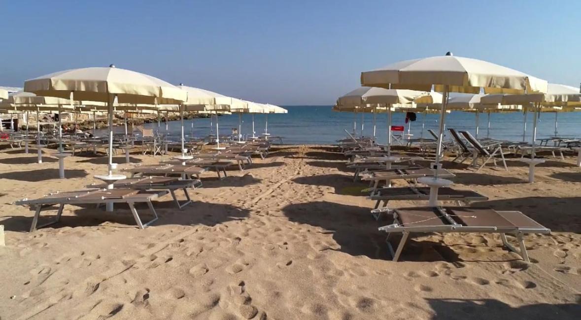 La Mia Terrazza Sul Mare - Mared'Amare Apartment Bari Bagian luar foto